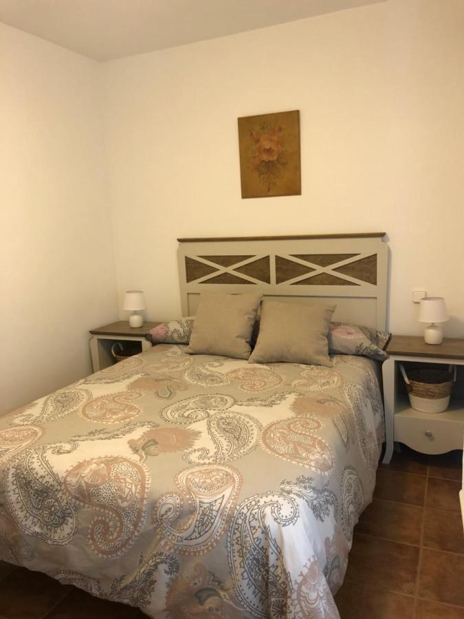 Piso Nuevo Plaza De La Constitucion Sta Cruz De La Zarza Apartman Santa Cruz de la Zarza Kültér fotó