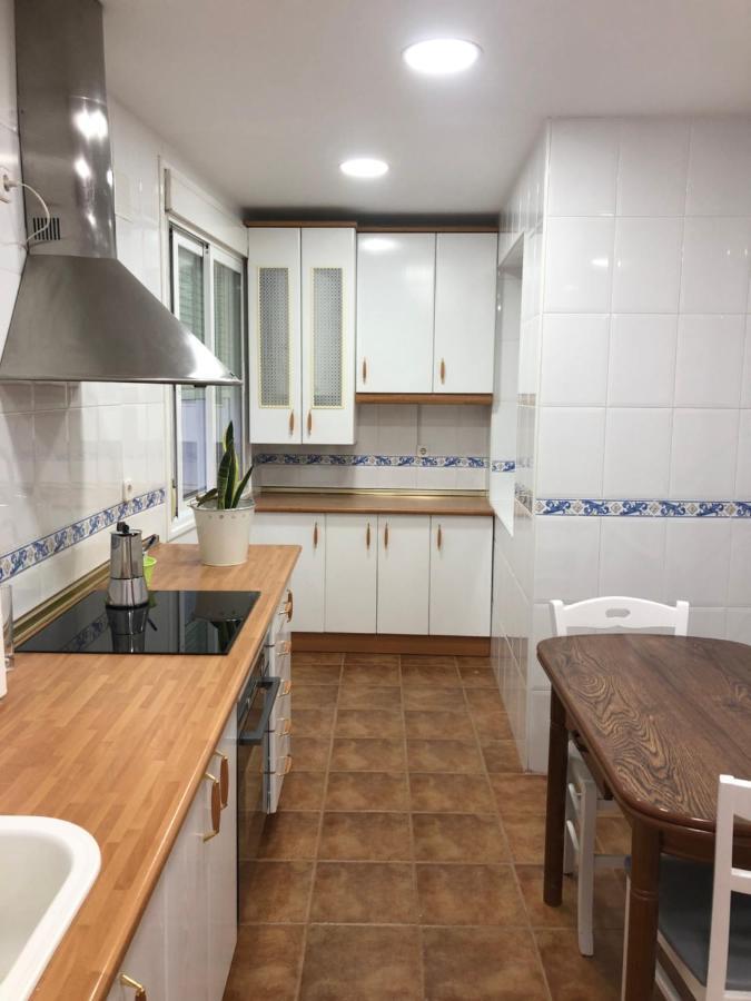 Piso Nuevo Plaza De La Constitucion Sta Cruz De La Zarza Apartman Santa Cruz de la Zarza Kültér fotó